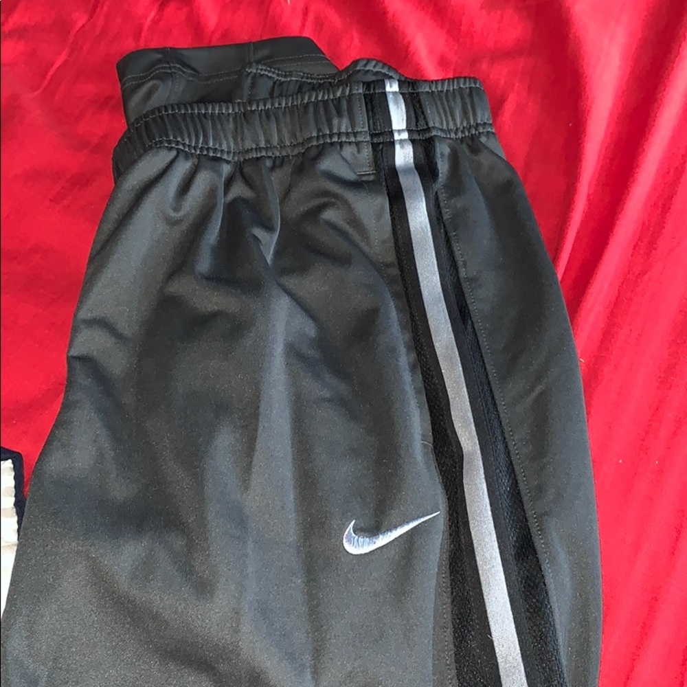 Black nike sweatpants